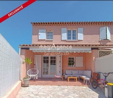 /international/fr/sainte-maxime-provence-alpes-cote-d-azur-310101388967/