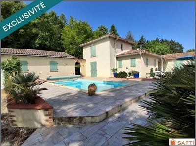 /international/fr/feugarolles-aquitaine-310107977333/