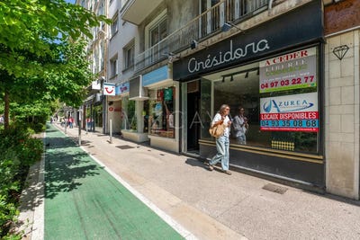 /international/fr/nice-provence-alpes-cote-d-azur-310108760028/