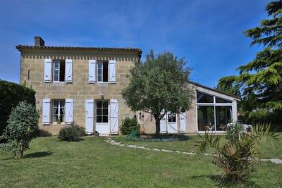 /international/fr/saint-emilion-aquitaine-310107565873/