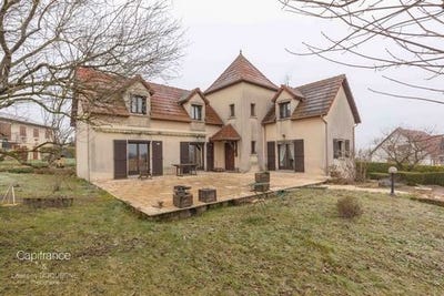/international/fr/magny-sur-tille-burgundy-120097030718/