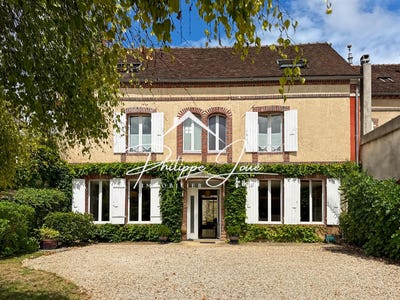 /international/fr/saint-julien-du-sault-burgundy-310101533725/?lang=zh-cn