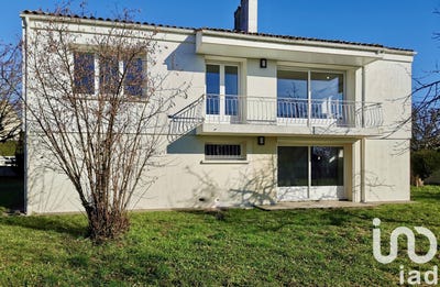 /international/fr/chateaubernard-charente-310100990525/