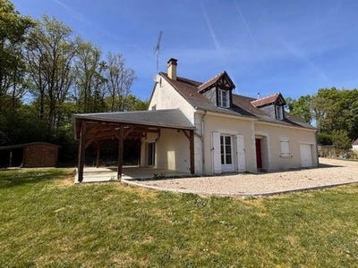 /international/fr/loches-centre-val-de-loire-310107299373/