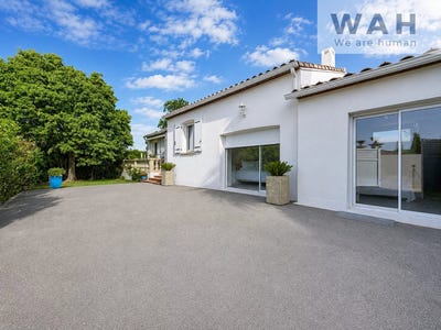 /international/fr/clarensac-languedoc-roussillon-310109019813/