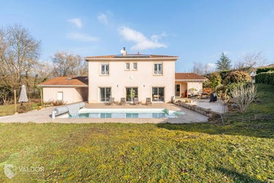 /international/fr/lachassagne-rhone-310107566777/
