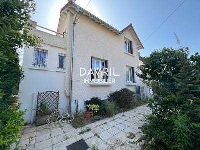 /international/fr/conflans-sainte-honorine-ile-de-france-310101472011/?lang=id