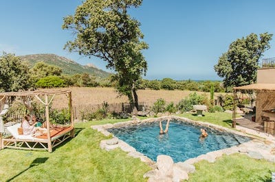 /international/fr/pigna-corsica-310106592691/