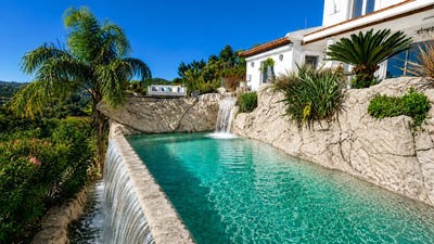 /international/fr/hyeres-provence-alpes-cote-d-azur-310109112149/