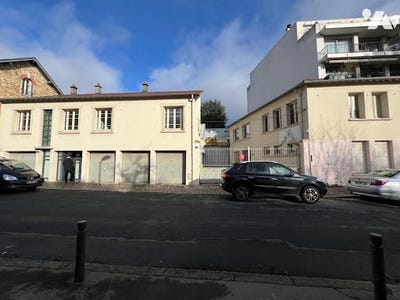 /international/fr/versailles-ile-de-france-310100716983/
