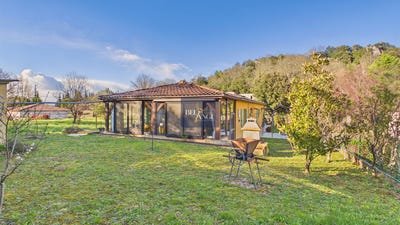 /international/fr/salavas-rhone-310107069289/