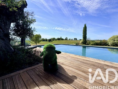 /international/fr/l-isle-jourdain-charente-310108513408/
