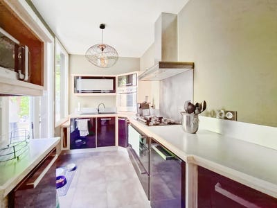 /international/fr/nogent-le-rotrou-centre-val-de-loire-310108599511/
