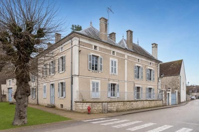 /international/fr/charentenay-burgundy-310107708793/