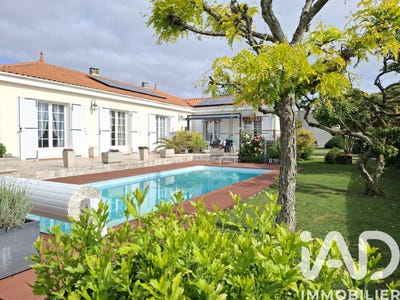 /international/fr/dompierre-sur-mer-charente-310108049884/