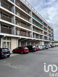 /international/fr/bourges-centre-val-de-loire-310098944408/