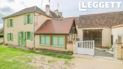 /international/fr/la-trimouille-charente-310095742351/