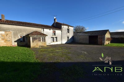 /international/fr/montbron-charente-310103732209/