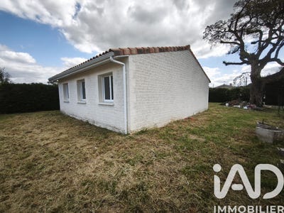 /international/fr/coutras-aquitaine-310108401872/