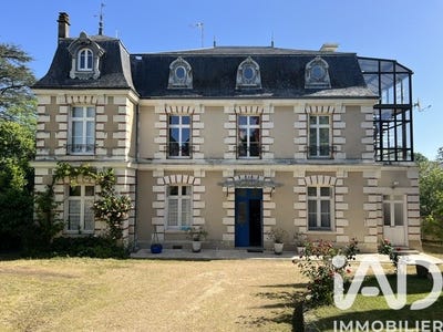 /international/fr/montval-sur-loir-pays-de-la-loire-310108111382/