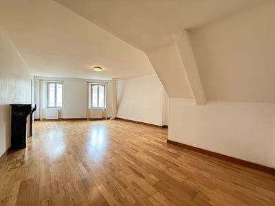 /international/fr/lons-le-saunier-franche-comte-310101468179/?lang=pt