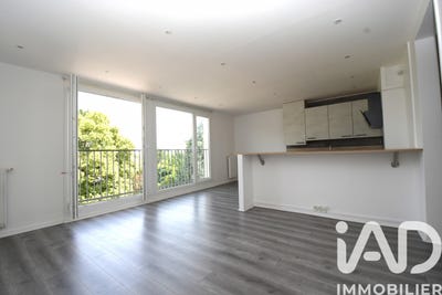 /international/fr/bruyeres-le-chatel-ile-de-france-310105988406/