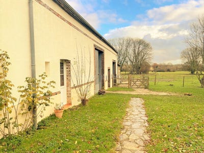 /international/fr/mortagne-au-perche-la-basse-normandie-310107301319/