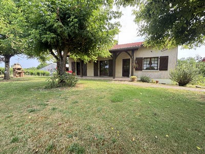 /international/fr/labastide-d-armagnac-aquitaine-310101472357/