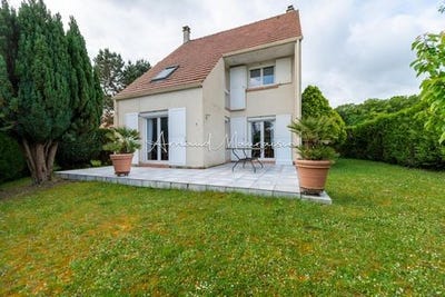 /international/fr/la-chapelle-en-serval-picardie-310108136971/