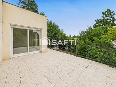 /international/fr/saint-martin-des-champs-brittany-310101380475/