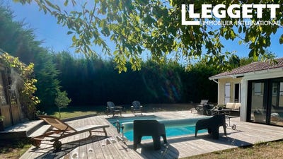 /international/fr/la-clotte-charente-310101899540/