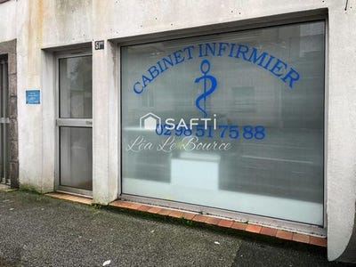 /international/fr/quimper-brittany-310106054090/