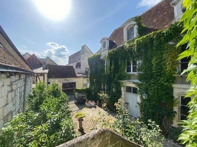 /international/fr/loches-centre-val-de-loire-310100763153/?lang=zh-tw