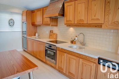 /international/fr/montval-sur-loir-pays-de-la-loire-310099946099/