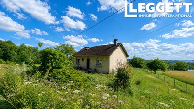 /international/fr/saint-cyr-les-champagnes-aquitaine-310108698450/