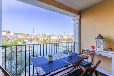 /international/fr/grimaud-provence-alpes-cote-d-azur-310107979662/