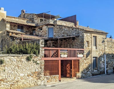 /international/fr/uzes-languedoc-roussillon-310101415571/