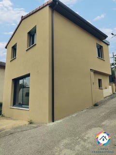 /international/fr/sainte-euphemie-aquitaine-310101085361/