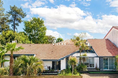 /international/fr/seignosse-aquitaine-310107839718/