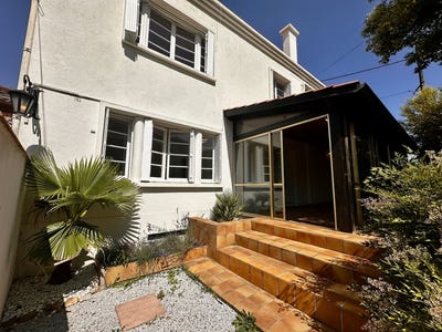 /international/fr/villeneuve-sur-lot-aquitaine-310108729270/