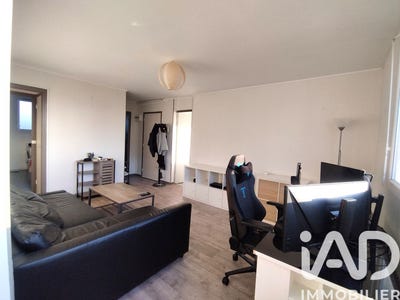 /international/fr/tours-centre-val-de-loire-310106773895/