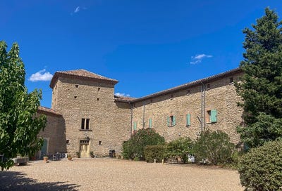 /international/fr/bagard-languedoc-roussillon-310107559623/