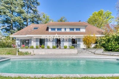 /international/fr/charbonnieres-les-bains-rhone-310107374925/