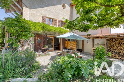 /international/fr/sainte-marie-d-alloix-rhone-310108159033/