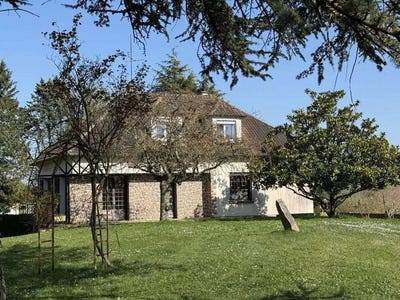 /international/fr/mamers-pays-de-la-loire-310107238923/