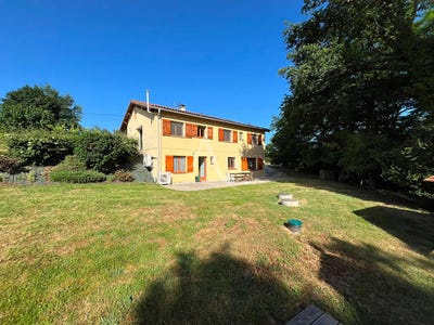 /international/fr/villemur-sur-tarn-midi-pyrenees-310108559261/