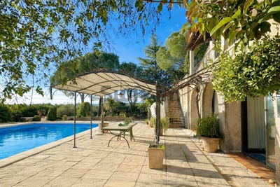 /international/fr/ledignan-languedoc-roussillon-310106482786/