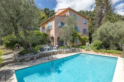 /international/fr/grasse-provence-alpes-cote-d-azur-310100991093/?lang=fr