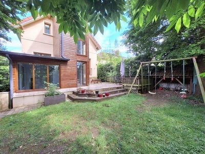 /international/fr/la-celle-st-cloud-ile-de-france-310099627860/