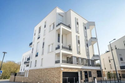 /international/fr/poissy-ile-de-france-310108466140/